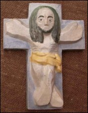 Crucifix en ceramique de Marcel Calvez