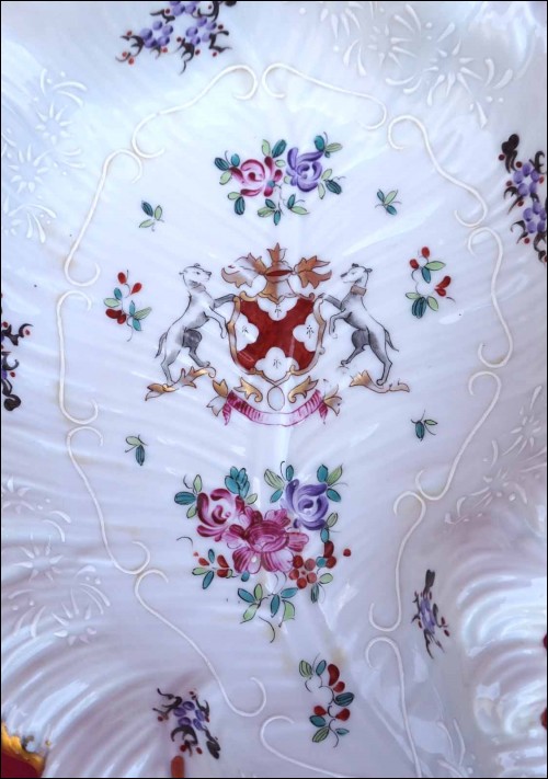 Grand vide poche Porcelaine armoriée Edme Samson milieu XIXe siècle
