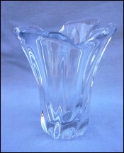 Vase en cristal Baccarat vers 1980