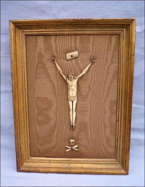 Christ de prière jansénistes en os encadré XIXème siècle